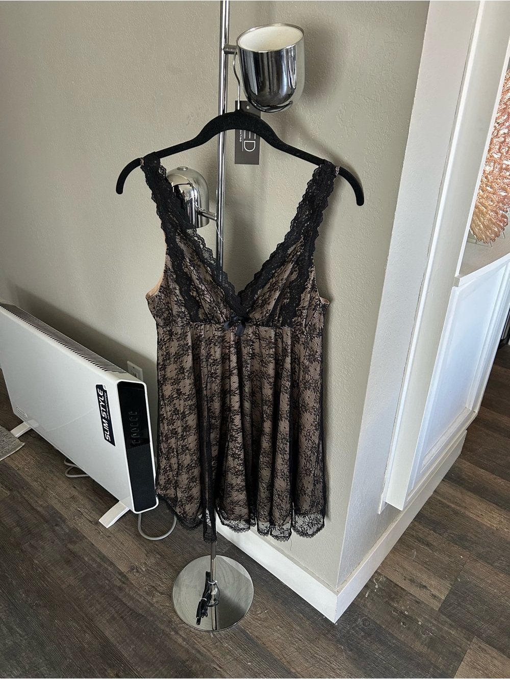 Oscar de la Renta Black Lace Overlay on Nude Babydoll Dress